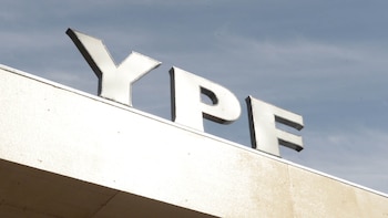 El split 10 a 1 redujo el precio unitario del papel y multiplicó por 10 la cantidad de acciones disponibles, con el objetivo de facilitar el acceso de inversores minoristas