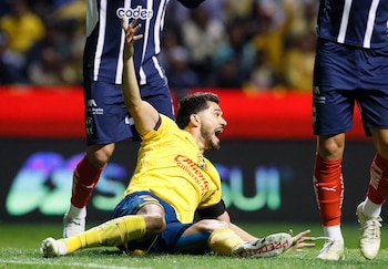 Henry Martín ha sufrido lesiones