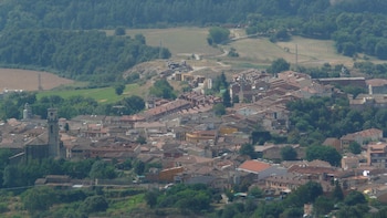 Dos detenidos por agredir al alcalde de Sant Pere de Torelló (Barcelona) tras reclamarle una vivienda