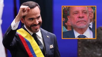 Padre de Abelardo de la Espriella se emocionó durante la posesión presidencial de su hijo pero le lanzó fuerte consejo: “Que se cuide mucho”