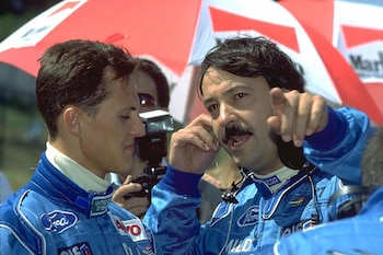 Joan Villadelprat junto a Michael