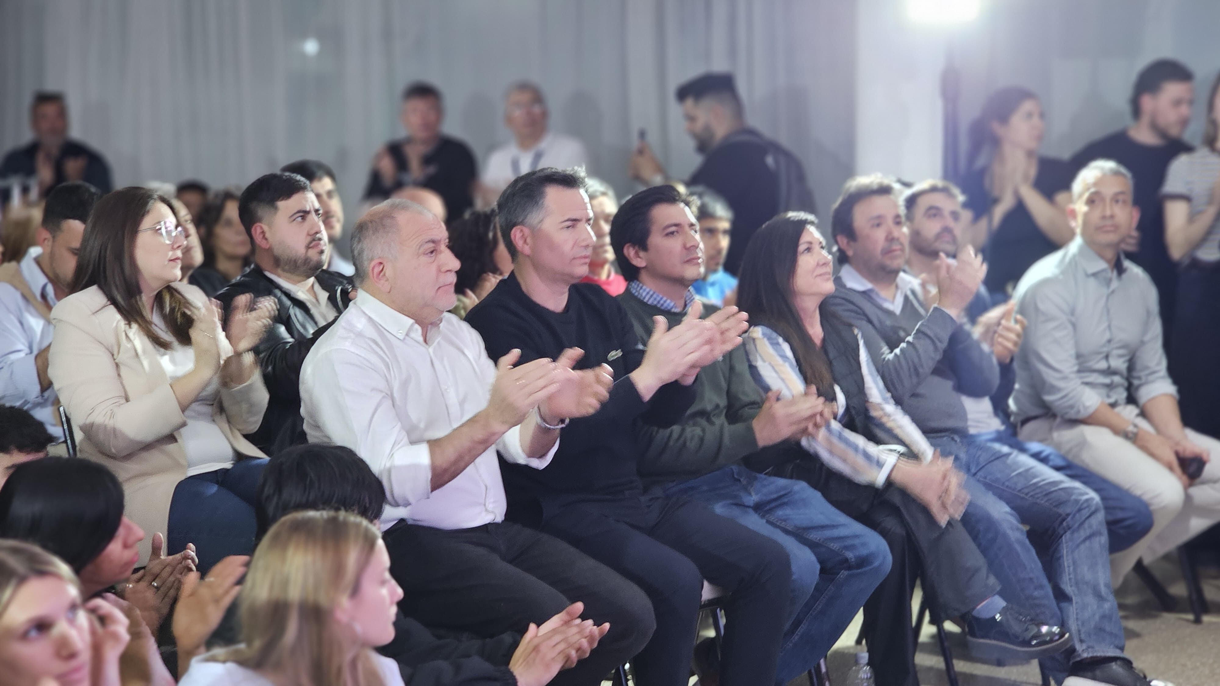 El acto que organizó Luis Juez con la lista del Frente La Libertad Avanza en Córdoba