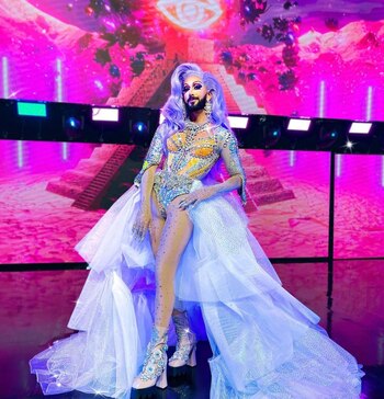 Resultado final de su transformación a Drag Queen (Foto:Instagram/@robertocarlomx)