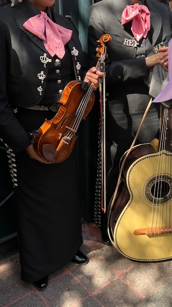 La Joaqui agradeció la serenata