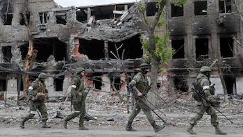 Así engañan a mercenarios colombianos para pelear con Rusia en la guerra contra Ucrania: “Es una carnicería”