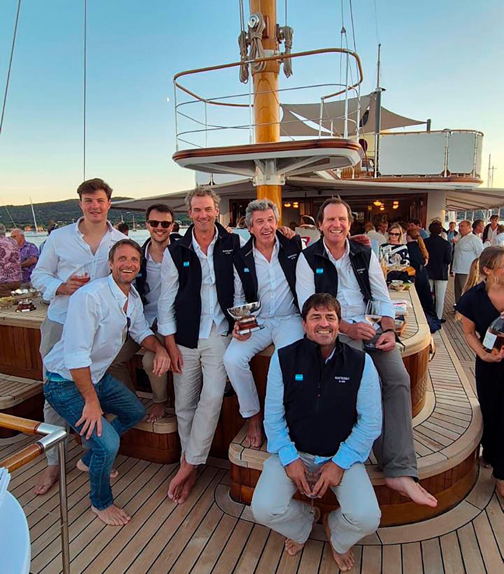 La alegría de la tripulación de