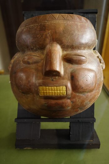 Esta es la máscara malagana,