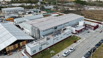 Claudia Sheinbaum inauguró en Campeche la Planta Pasteurizadora de Leche para el Bienestar. (Foto: Presidencia)