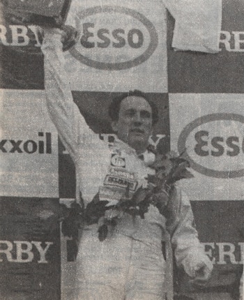 Traverso celebra en el podio