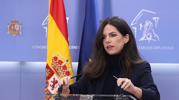 Vox acusa a Feijóo de