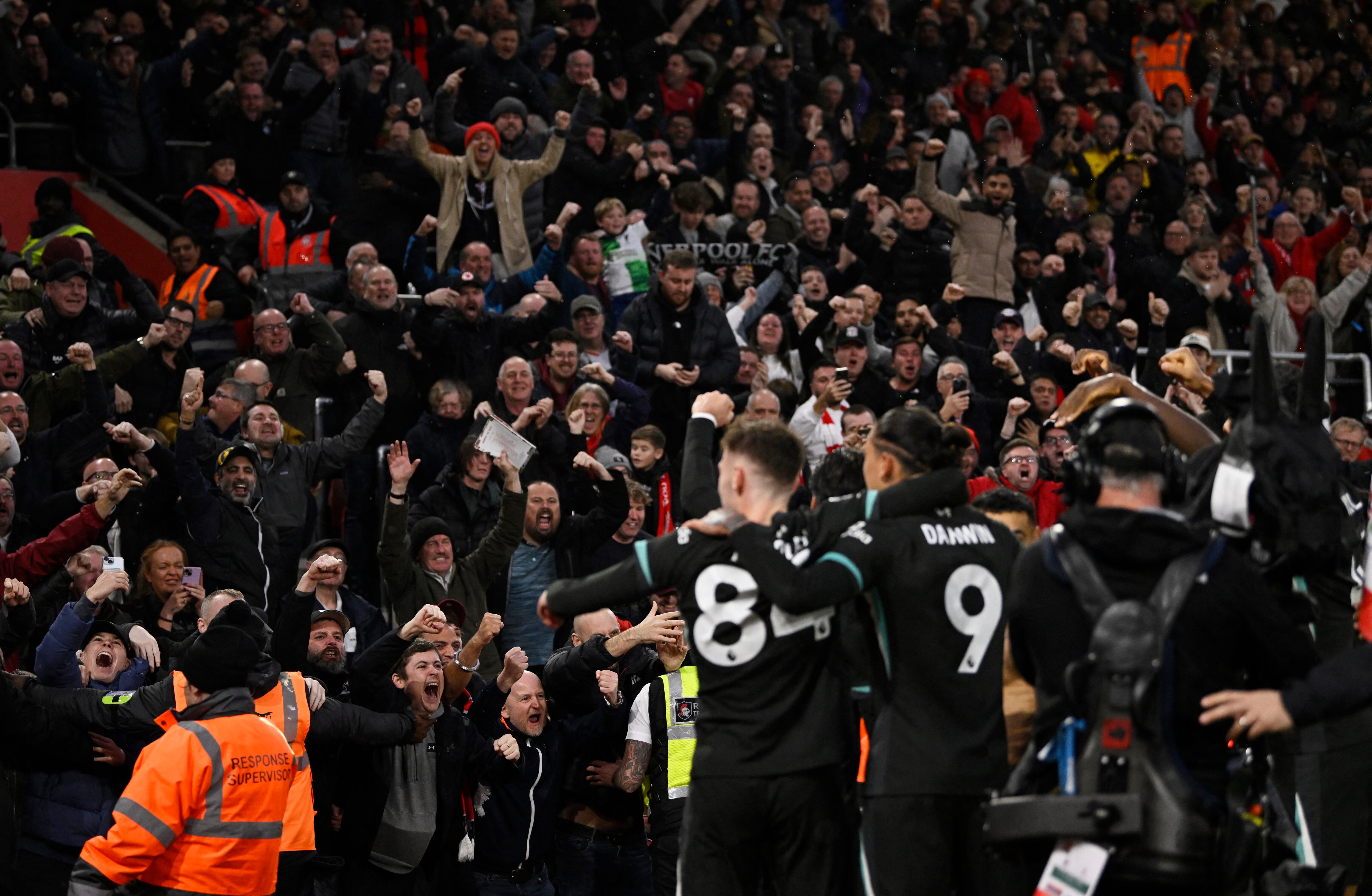 El equipo de Luis Díaz espera afianzar su posición en la Premier League al recibir al Southampton-crédito Tony O'Brien/REUTERS