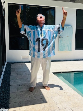 El cantante Ricardo Montaner apoyó a la selección argentina desde Miami