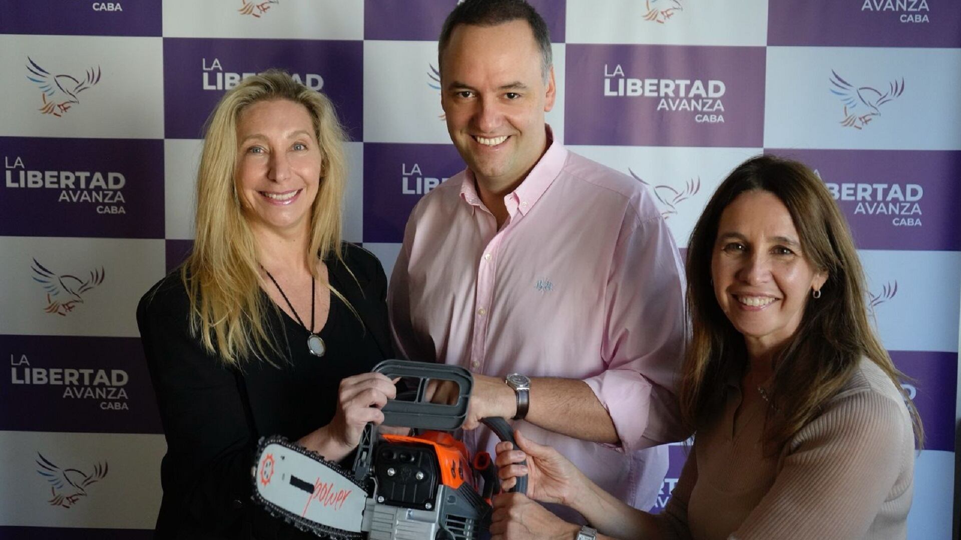 Karina Milei, Manuel Adorni y Pilar Ramirez