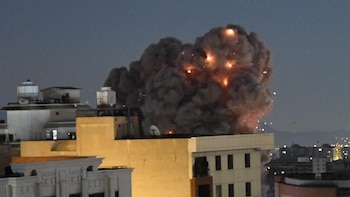 Irán recupera los cuerpos de seis personas tras nuevos ataques aéreos contra la provincia de Teherán