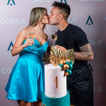 Agustina Gandolfo y Lautaro Martínez