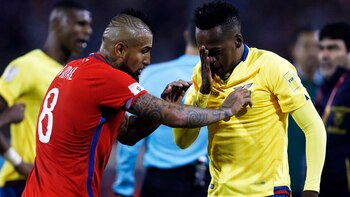 Arturo Vidal reclamó por la