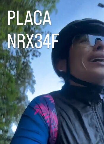 La afectada dio a conocer la placa del motociclista implicado- crédito @ColombiaOscura_/X