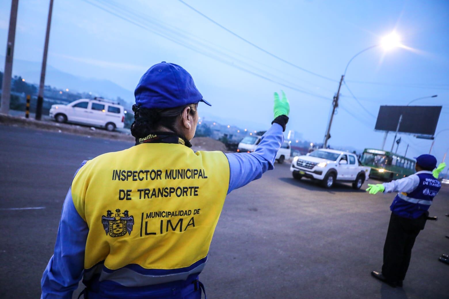 Las sanciones por infringir las restricciones en la Panamericana Sur incluyen multas y medidas correctivas tras un periodo educativo de quince días.