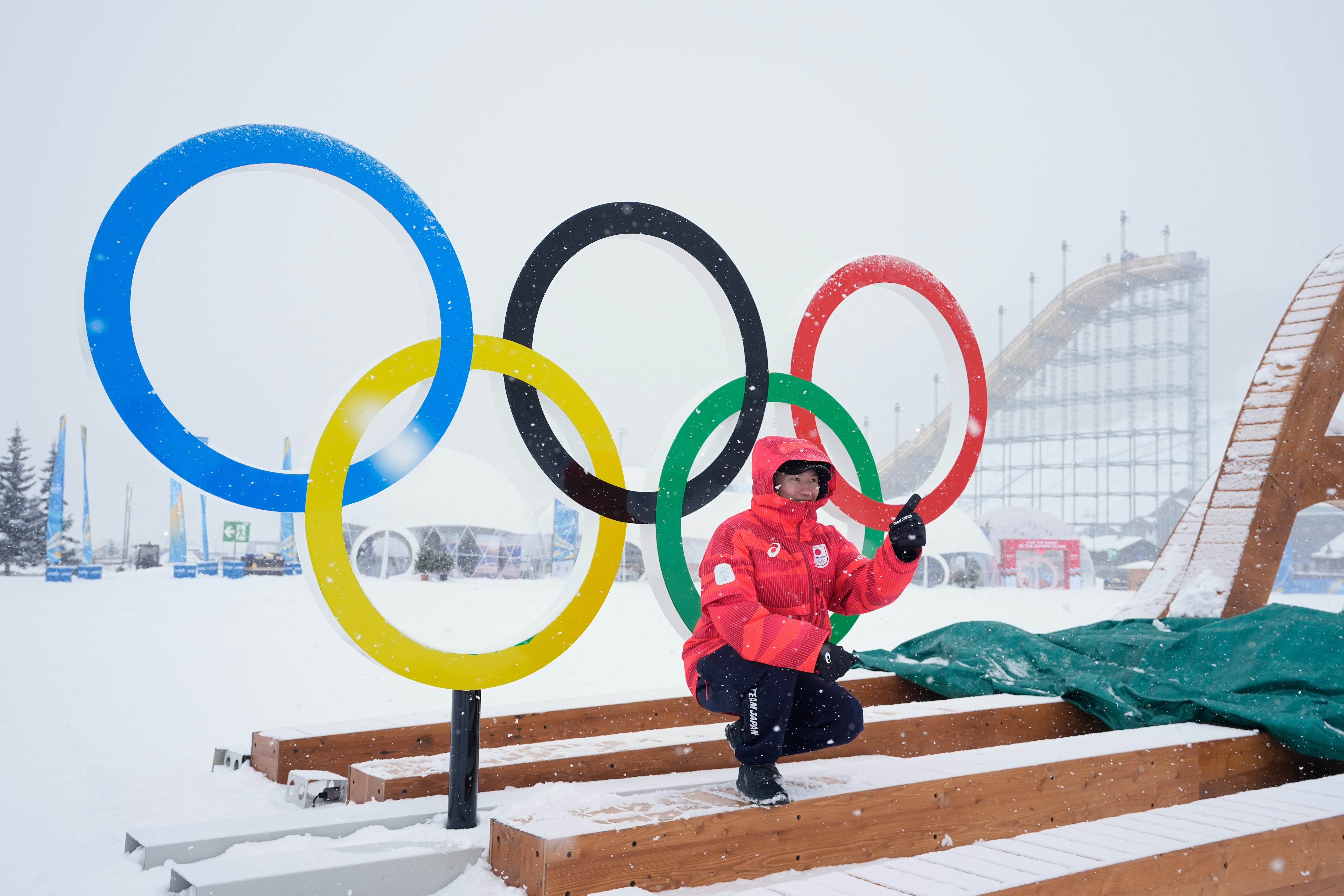 La inauguración de los Juegos Olímpicos de Invierno Milán-Cortina 2026 se celebrará el 6 de febrero en el emblemático Estadio San Siro de Milán. (AP Foto/Gregory Bull)