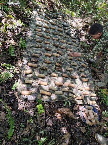 El arsenal fue dejado a