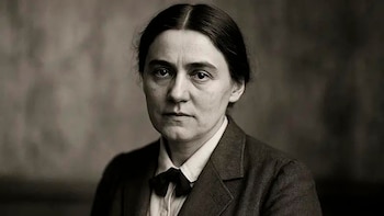 La vida de Edith Stein: la brillante filósofa judía que se convirtió en monja y fue asesinada en las cámaras de gas de Auschwitz