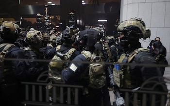 Los soldados se preparan para