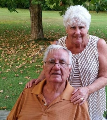 Nancy y Everett se casaron tras conocerse en un crucero