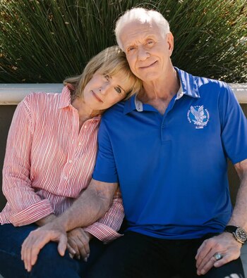Lorrie Sullenberger remarcó la importancia de observar modificaciones sutiles y persistentes en la conducta antes de que aparezcan signos graves (Cortesía de la familia Sullenberger)