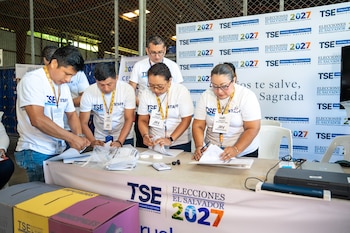 El Salvador: TSE realiza con éxito segunda prueba interna de escrutinio preliminar rumbo a las elecciones de 2027