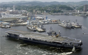 El USS Kitty Hawk tuvo