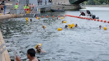 Paris reabriu o rio Sena aos mergulhadores depois de mais de um século
