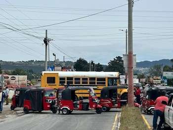 La Cámara del Agro de Guatemala advirtió que los cierres de carreteras ponen en riesgo el abastecimiento de alimentos e insumos esenciales y pidió garantizar el orden público y la libre locomoción.