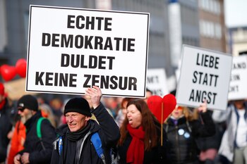La protesta en Kassel convocó