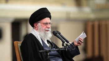 Jamenei declara "culpable" a Trump