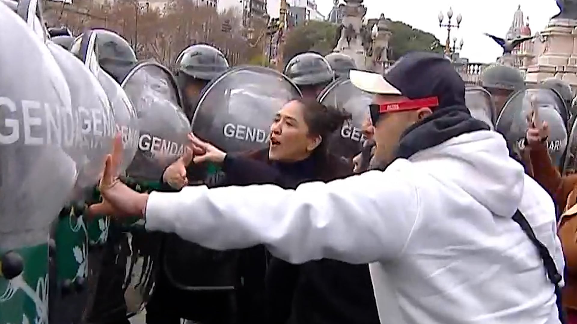 La emergencia en discapacidad generó protestas afuera del Congreso