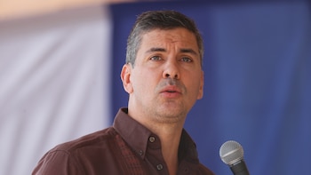 Peña promulga ley en Paraguay