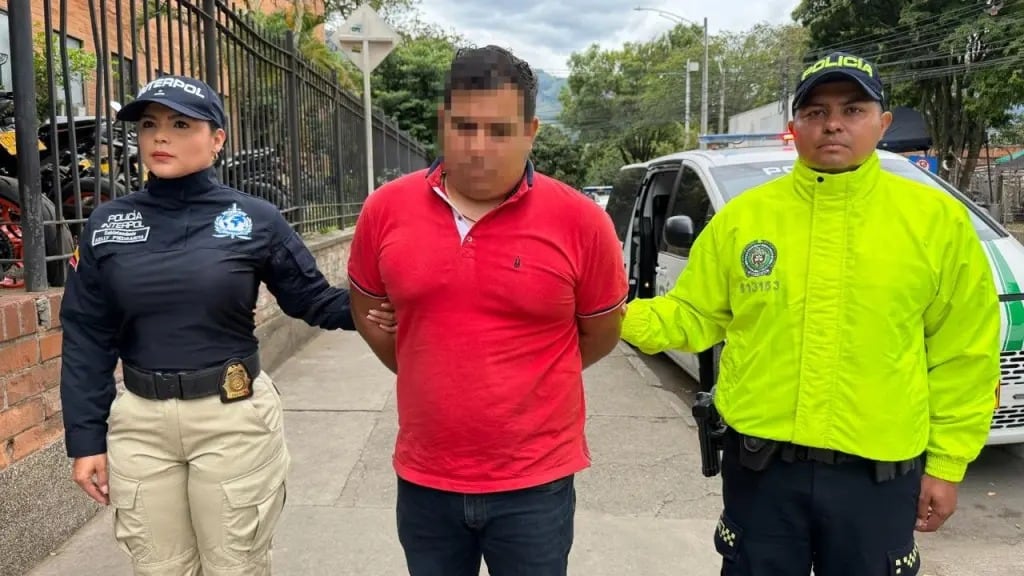 Alias Ismaelito, cabecilla del grupo criminal internacional El Amarillo, fue capturado en el sector de El Chagualo tras una operación conjunta de la SIJIN e Interpol - crédito Policia Nacional