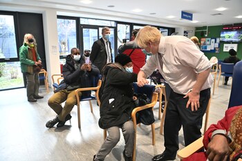 Centro de vacunación en Londres