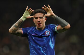 Enzo Fernández marcó tres goles