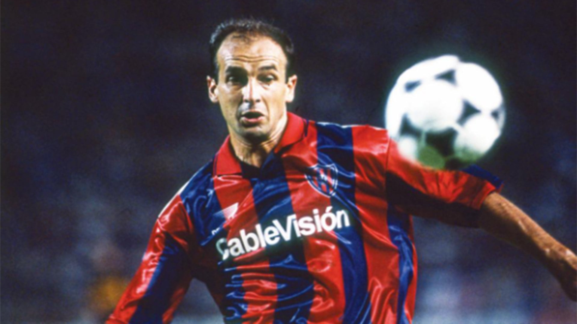 Jugando en San Lorenzo sufrió varias lesiones y decidió retirarse joven, a los 31 años (Foto El Gráfico)