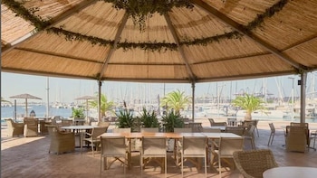 El restaurante en primera línea