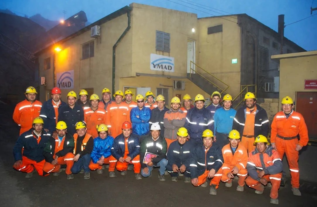 YMAD. Mineros en el yacimiento de oro de Catamarca