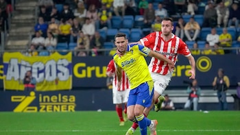 Jonathan Dubasin, nuevo jugador de CA Osasuna hasta 2030