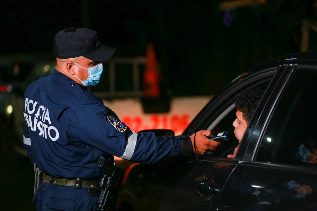 La Policía Nacional Civil de El Salvador detuvo a Óscar Rolando Burgos, acusado de atropellar a una mujer y darse a la fuga en Santa Ana Centro. (Foto cortesía PNC)
