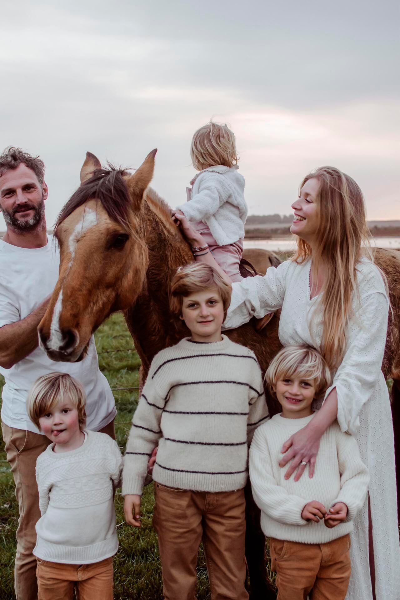 El matrimonio asegura que pudieron concretaron su sueño porque los chicos aún son pequeños.