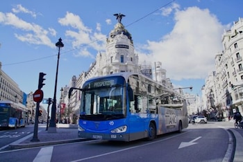 09/10/2026 Autobús de EMT ehículos en Gran Vía con calle Alcalá
POLITICA
AYUNTAMIENTO DE MADRID