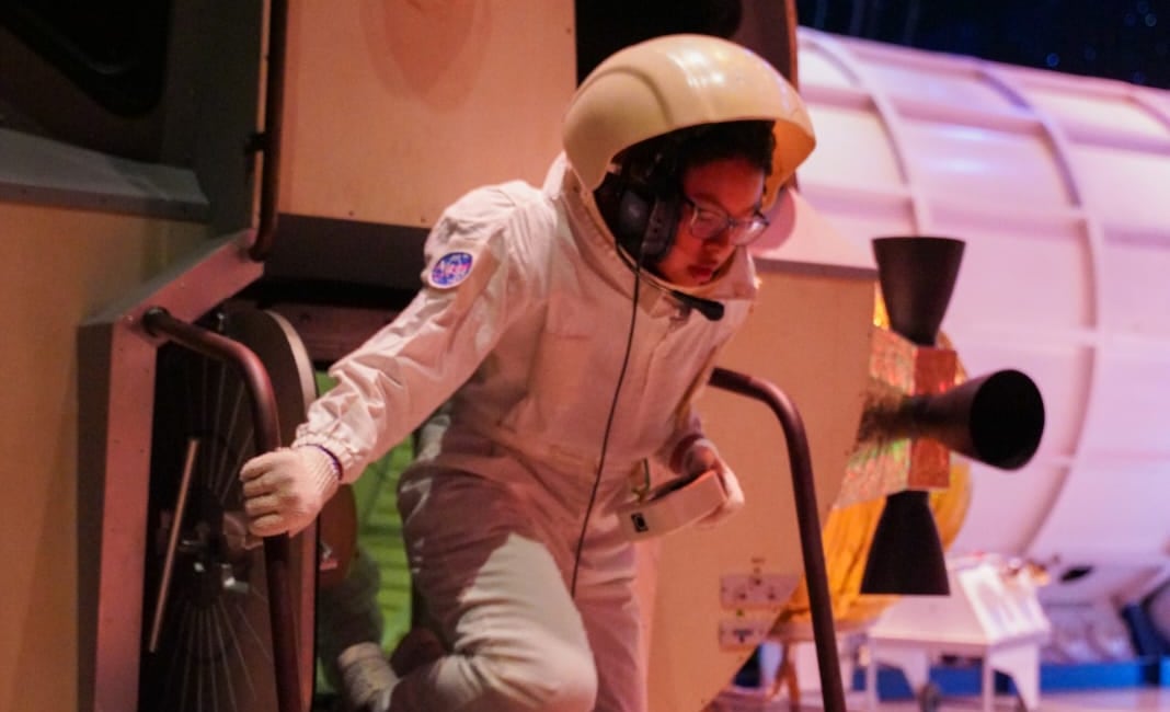 Fátima Méndez Mata viajó a Huntsville, Alabama, para participar en un campamento espacial y ser astronauta por una semana. (Foto cortesía Fátima Méndez Mata)