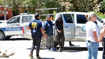 Encontraron escondido en una cueva