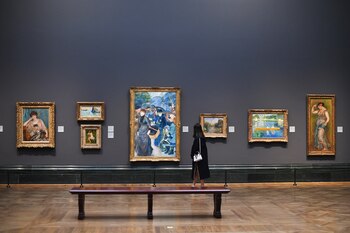 Fundada en 1824, la galería ha reunido una colección que abarca siglos de pinturas occidentales de artistas como Leonardo da Vinci, JMW Turner y Vincent van Gogh, pero casi nada creado después de 1900 (Foto: REUTERS / Dylan Martinez)