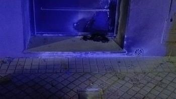 Detonaron una bomba molotov en la sede del Sindicato del Personal de Dragado y Balizamiento en Rosario